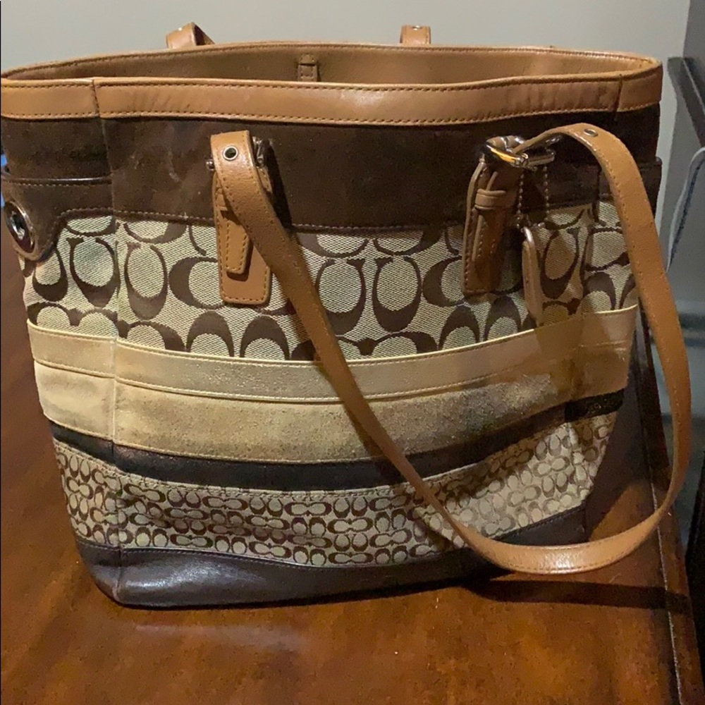 Coach shoulder bag